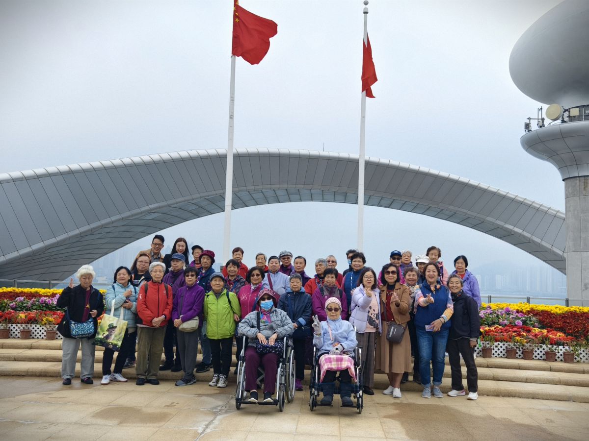 12月聖誕聯歡會 製作薑餅人